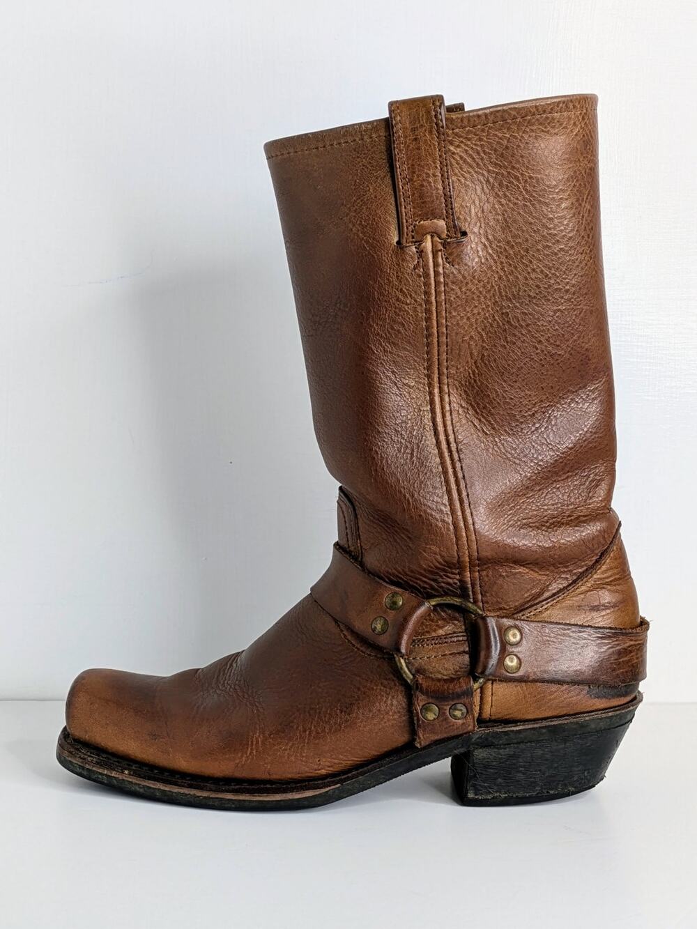 Frye Harness 12R Tall Boots 9.5 Cognac Brown Leather Moto Western Square Toe